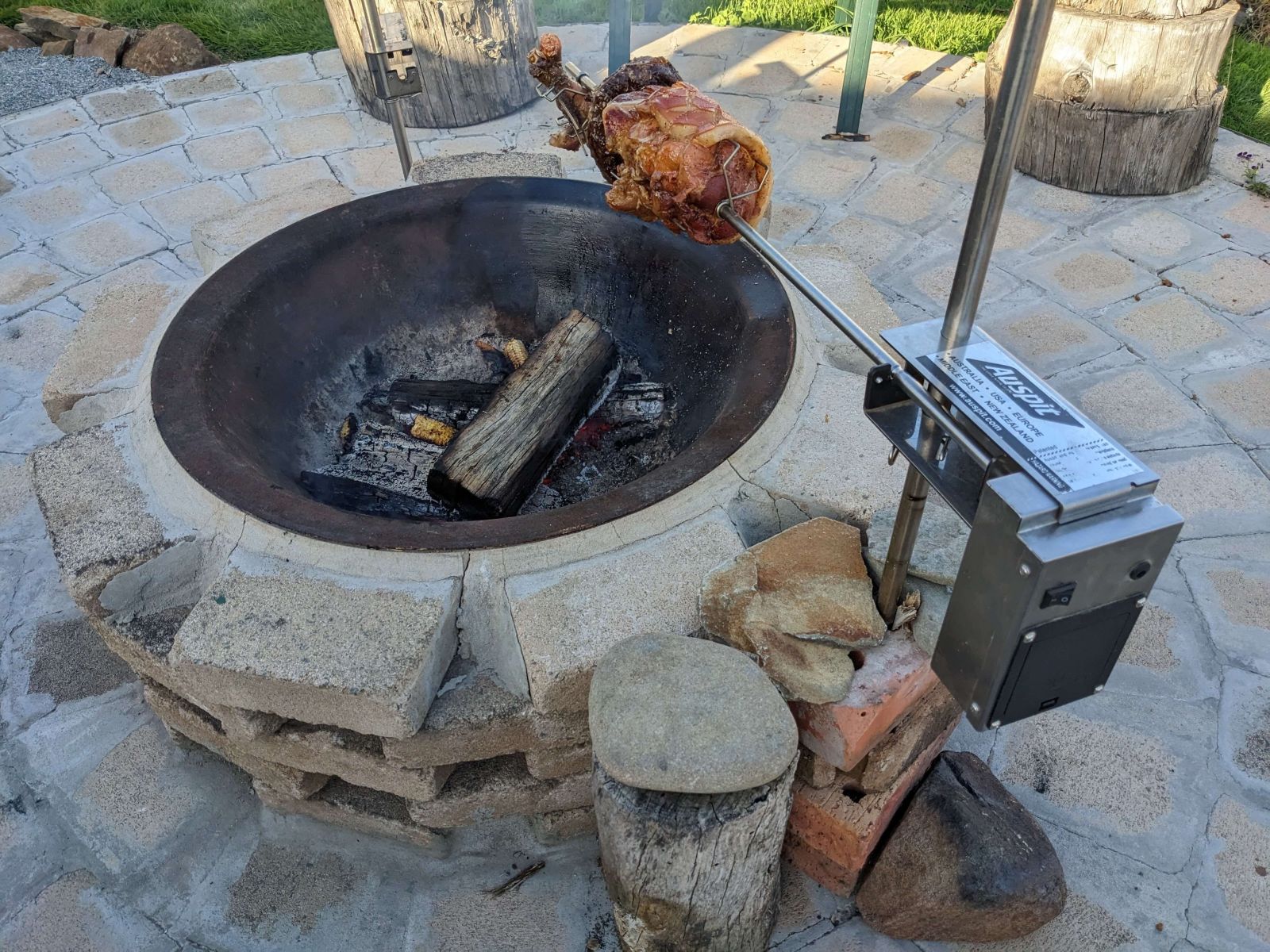 This_image_shows_Auspit_battery_operated_motor_and_Auspit_being_used_for_camping